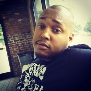 Meet your Posher, Dontae